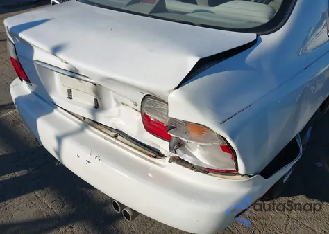 1996 Honda Accord Lx/Ex z USA, uszkodzony, nr VIN 1HGCD5632TA093295